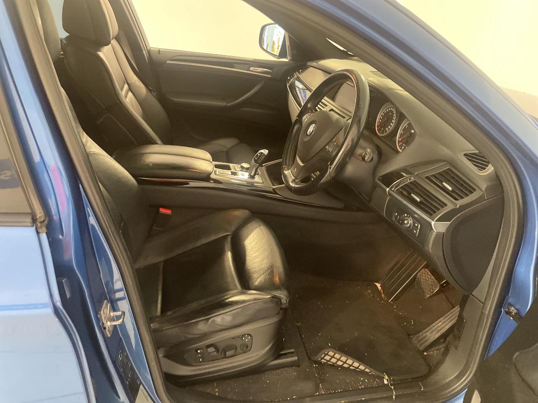 Photo '16' of BMW X6 Photo '16' of BMW X6