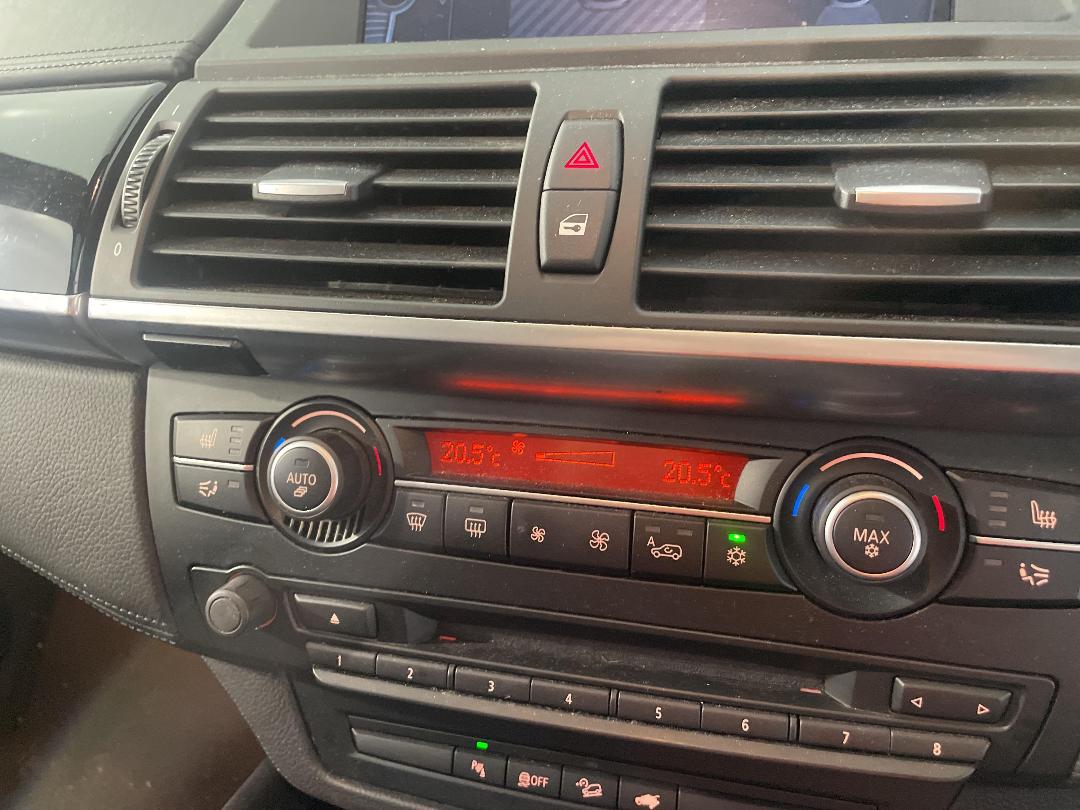 Photo '31' of BMW X6 Photo '31' of BMW X6