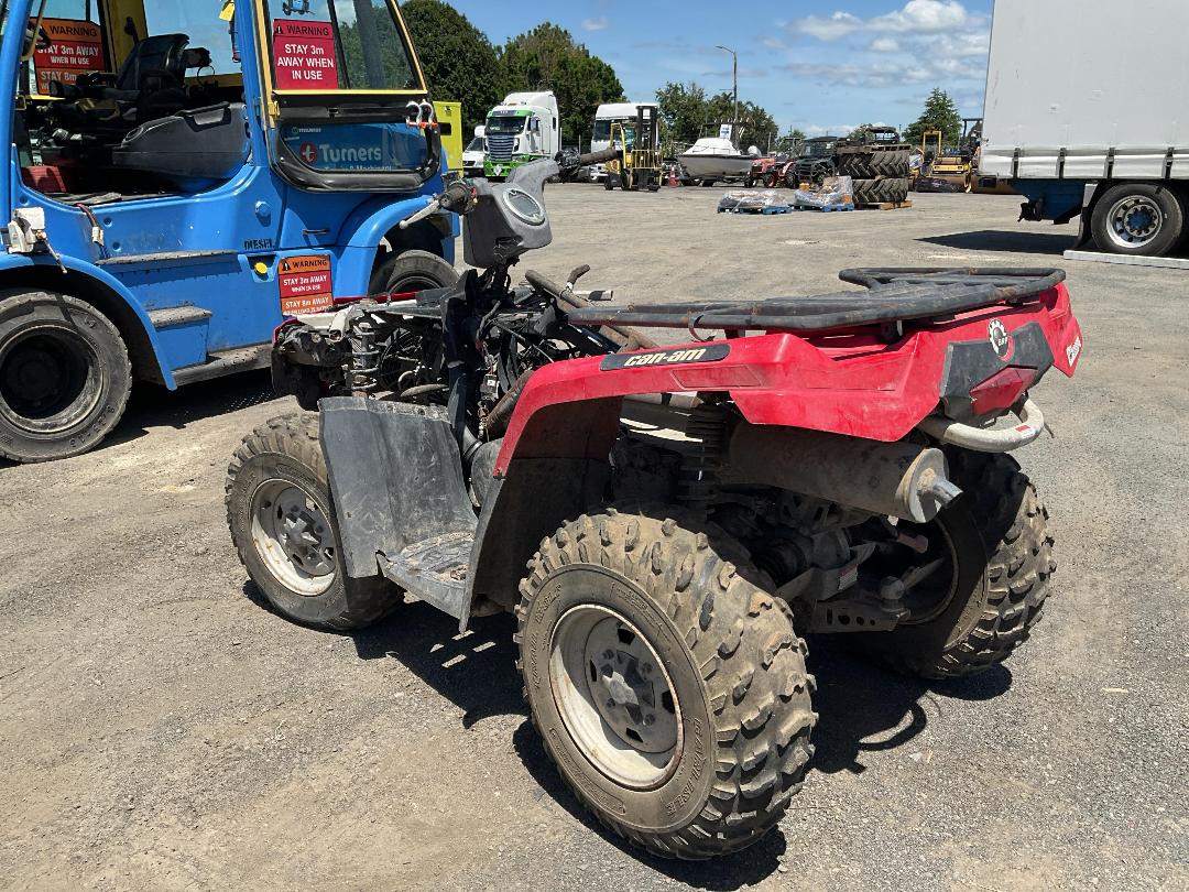 Photo '5' of Can Am Outlander 4WD