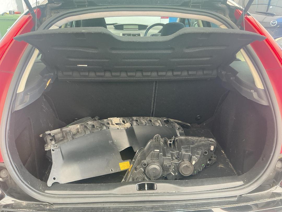 Photo '12' of Citroen C4 SX Photo '12' of Citroen C4 SX