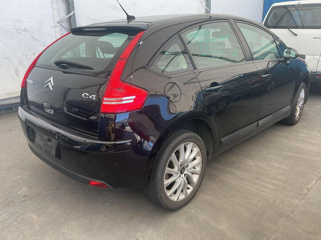 Photo '13' of Citroen C4 SX Photo '13' of Citroen C4 SX