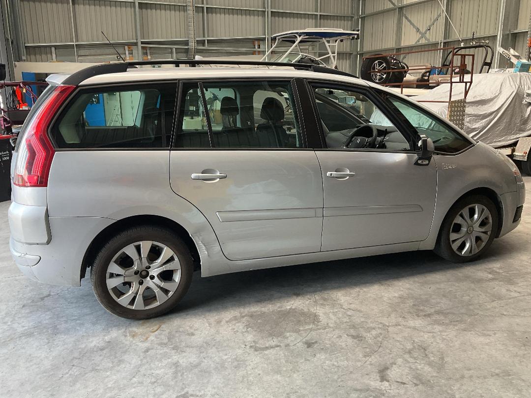 Photo '5' of Citroen C4 Grand Picasso HDI Photo '5' of Citroen C4 Grand Picasso HDI