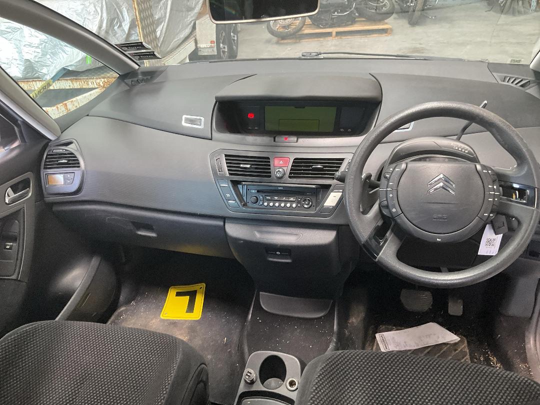 Photo '19' of Citroen C4 Grand Picasso HDI Photo '19' of Citroen C4 Grand Picasso HDI