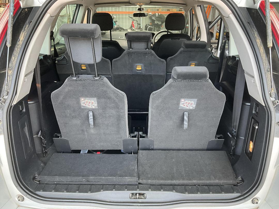 Photo '22' of Citroen C4 Grand Picasso HDI Photo '22' of Citroen C4 Grand Picasso HDI