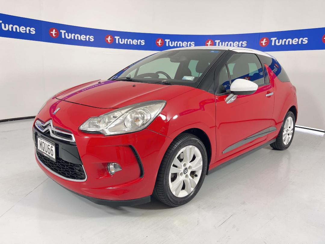 Photo '4' of Citroen DS3