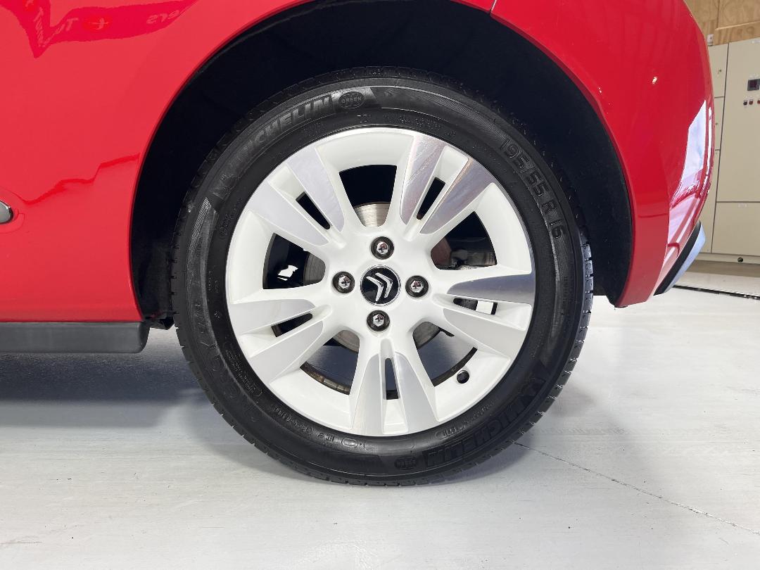 Photo '11' of Citroen DS3