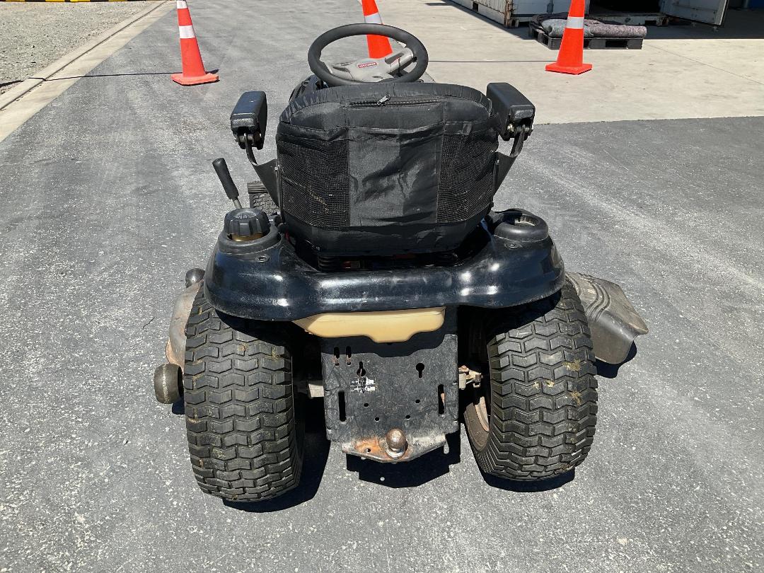 Photo '5' of Craftsman Excellerator GT Mower