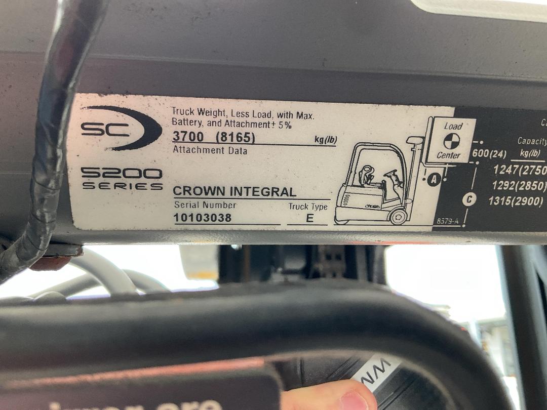 Photo '15' of CROWN SC5215-30 Forklift Photo '15' of CROWN SC5215-30 Forklift