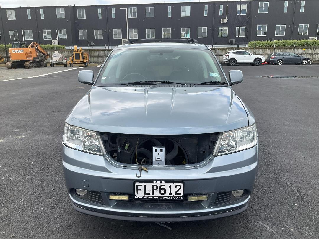 Photo '8' of Dodge Journey SXT