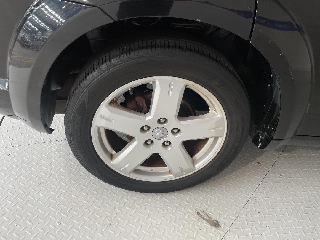 Photo '12' of Dodge Journey