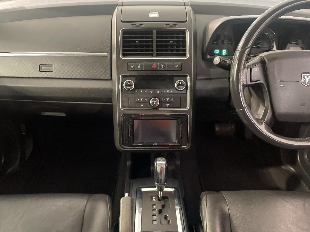 Photo '18' of Dodge Journey