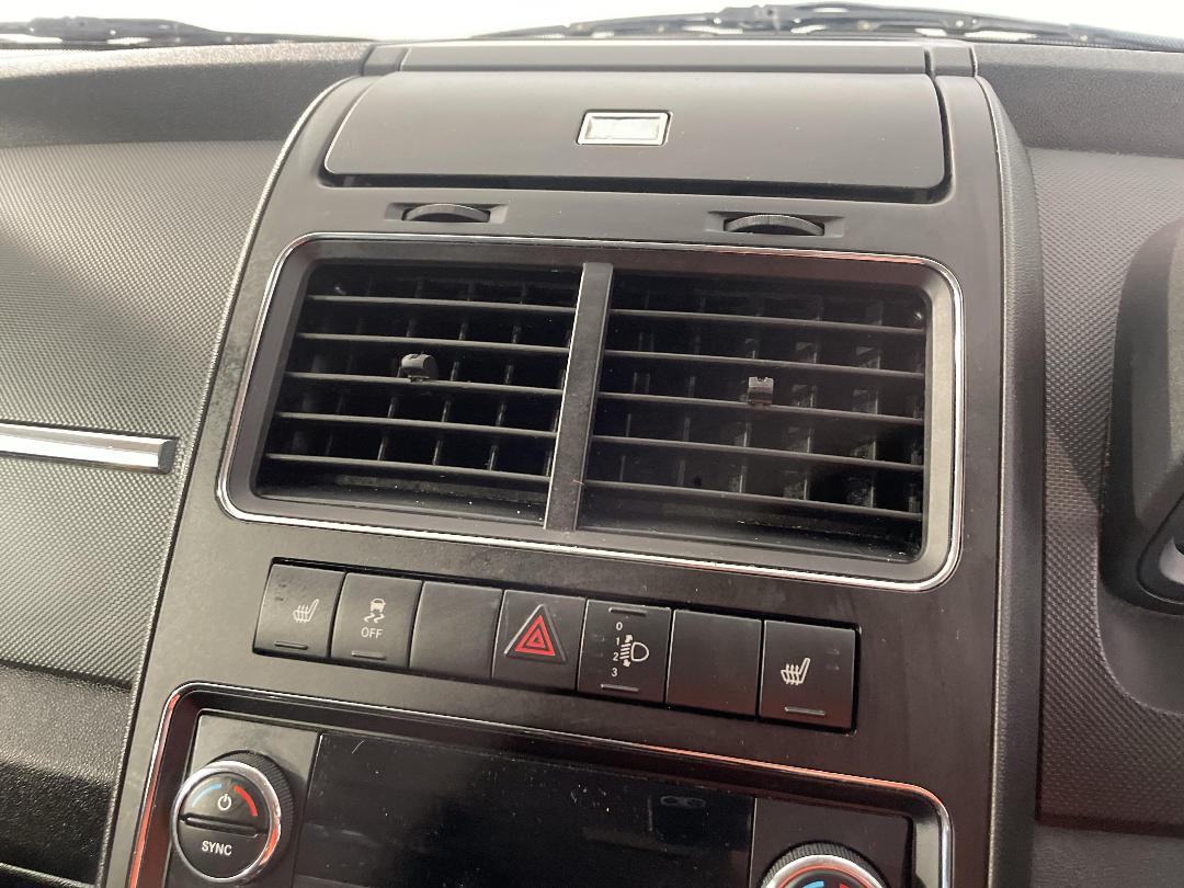 Photo '27' of Dodge Journey