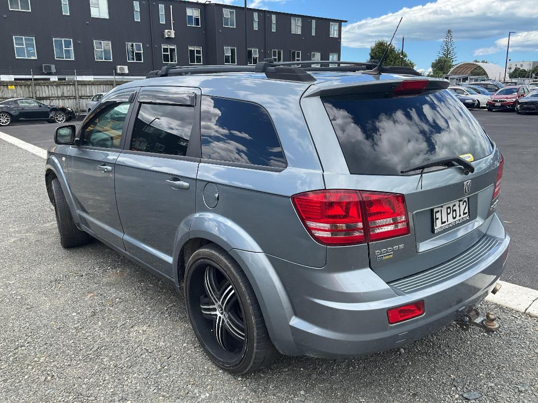 Photo '4' of Dodge Journey SXT