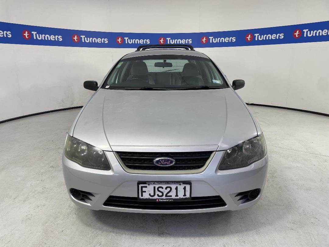 Photo '2' of Ford Falcon