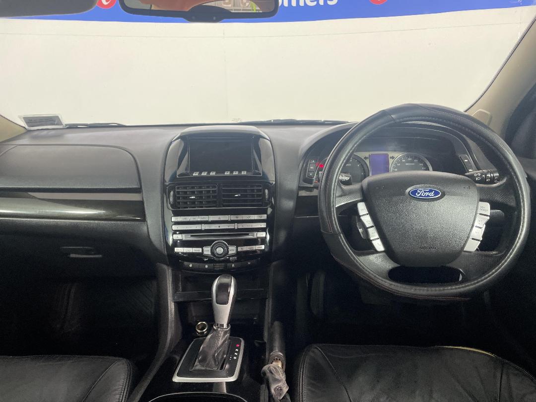 Photo '17' of Ford Falcon