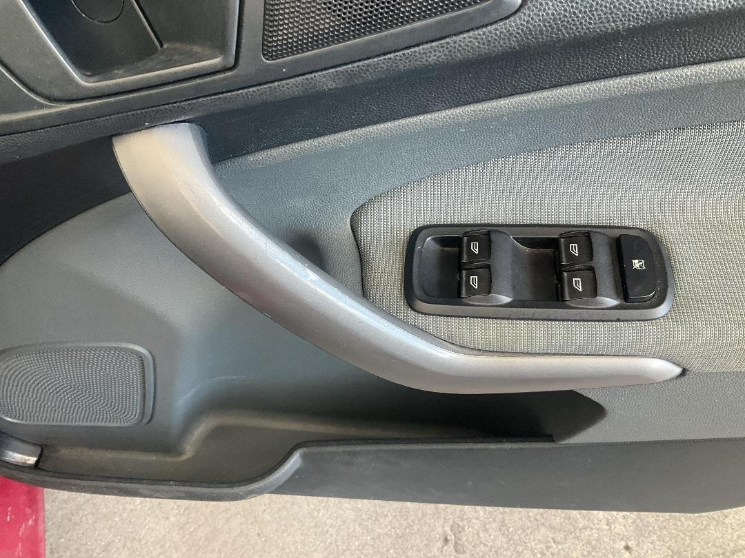 Photo '9' of Ford Fiesta S