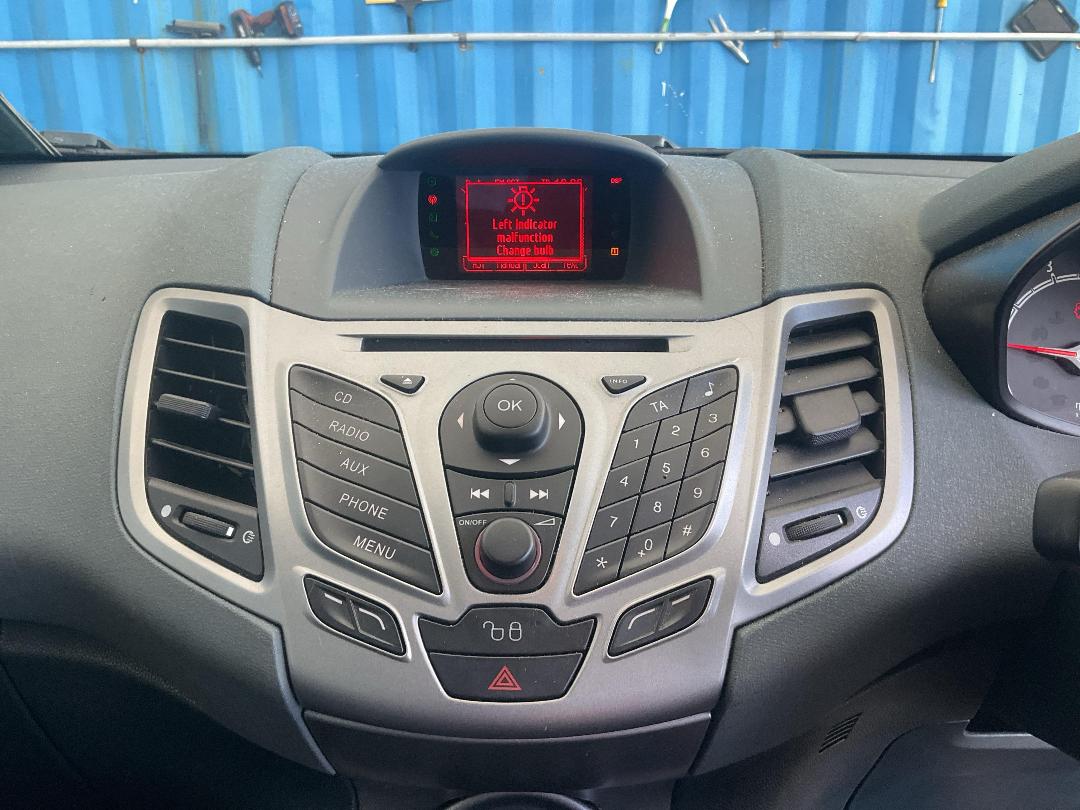 Photo '11' of Ford Fiesta S