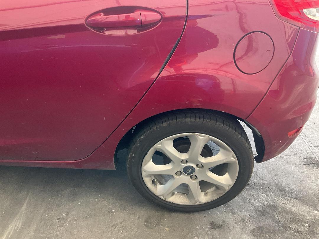 Photo '17' of Ford Fiesta S