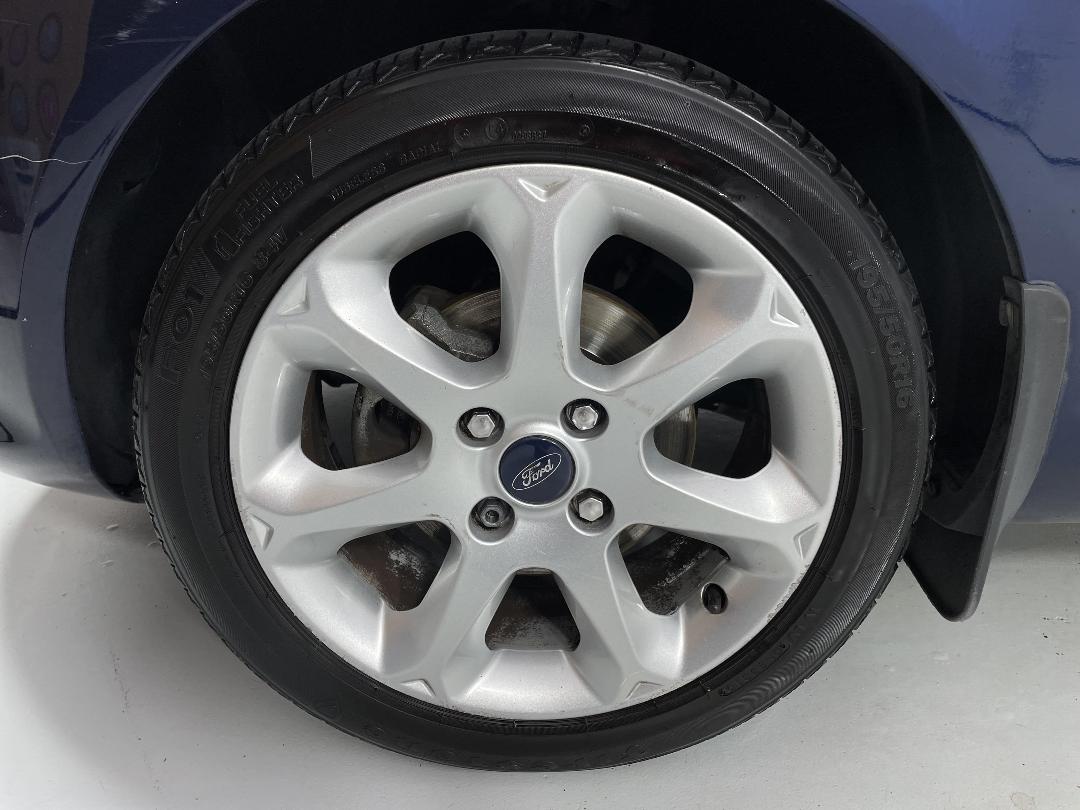 Photo '10' of Ford Fiesta Photo '10' of Ford Fiesta