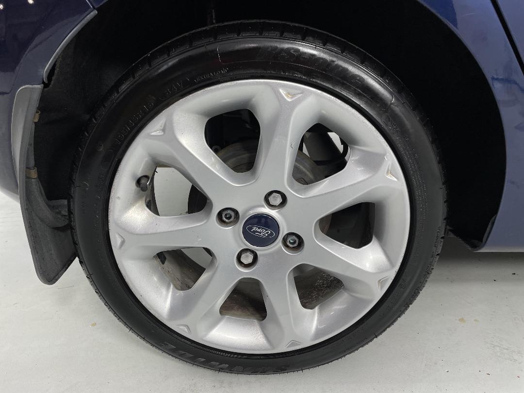 Photo '12' of Ford Fiesta Photo '12' of Ford Fiesta