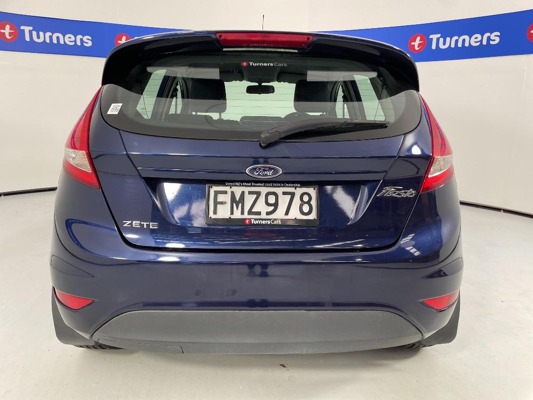 Photo '6' of Ford Fiesta Photo '6' of Ford Fiesta