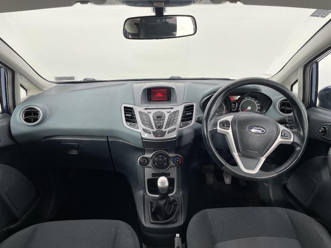 Photo '17' of Ford Fiesta Photo '17' of Ford Fiesta