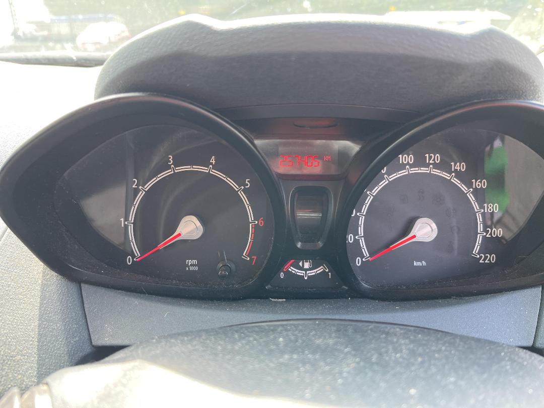 Photo '19' of Ford Fiesta S