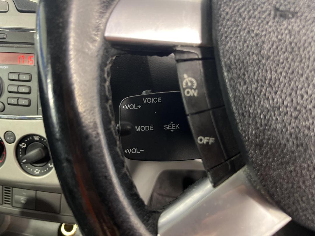 Photo '24' of Ford Focus