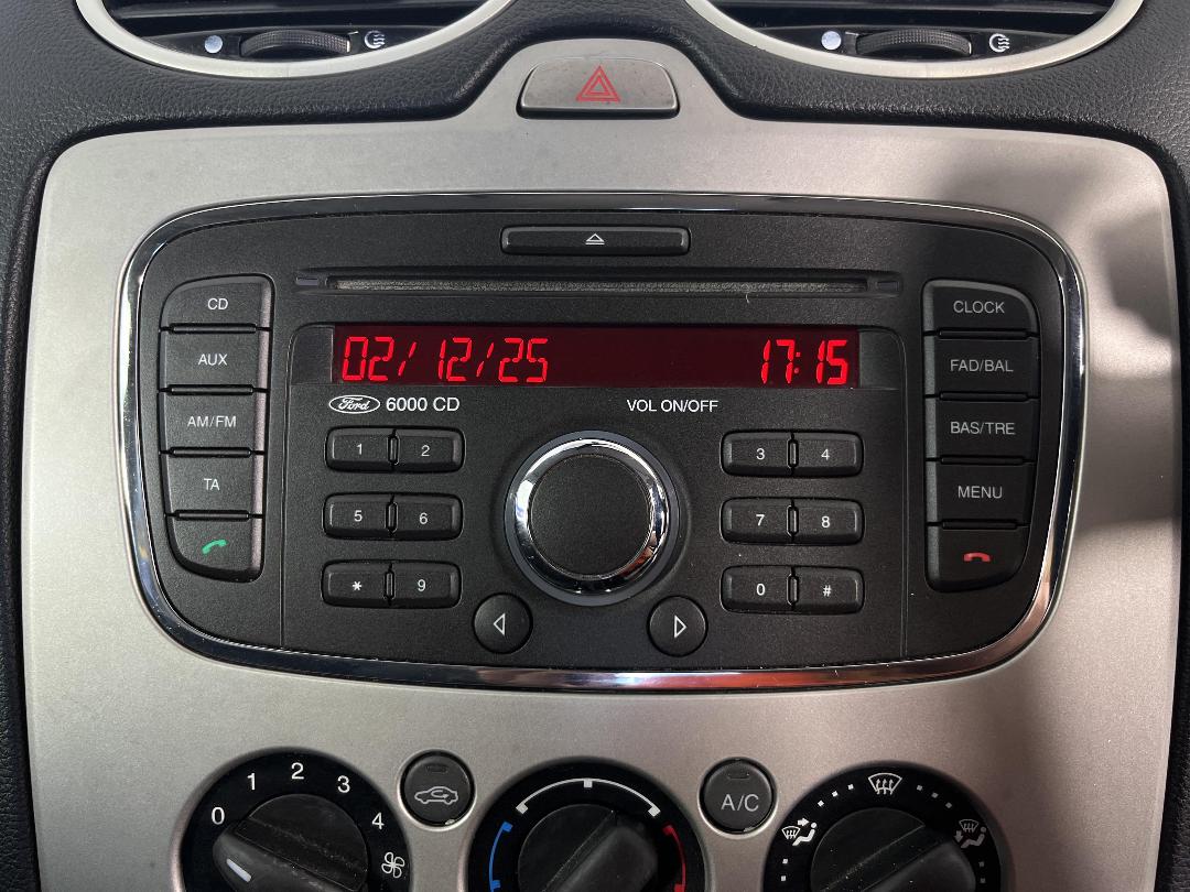 Photo '25' of Ford Focus