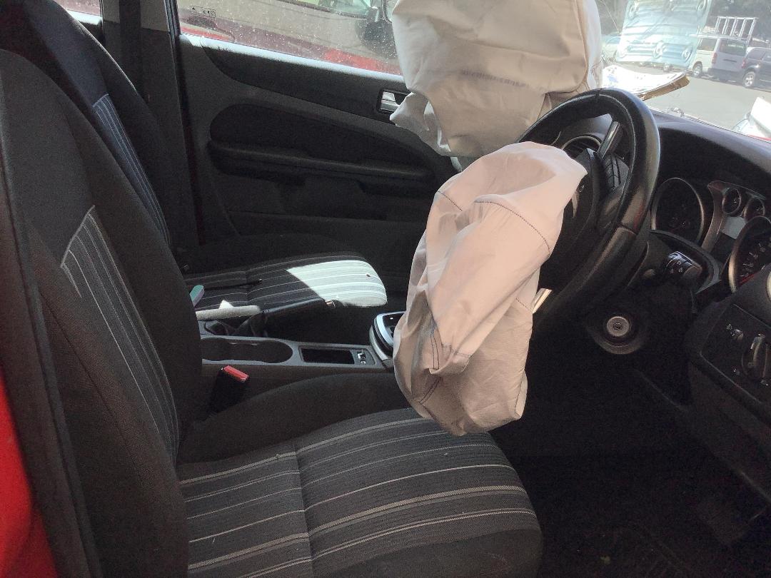 Photo '9' of Ford Focus Zetec Photo '9' of Ford Focus Zetec