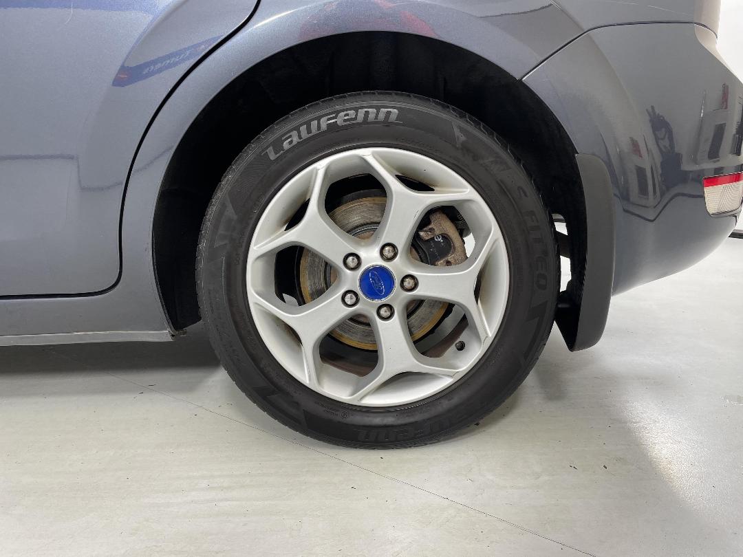 Photo '11' of Ford Focus Photo '11' of Ford Focus