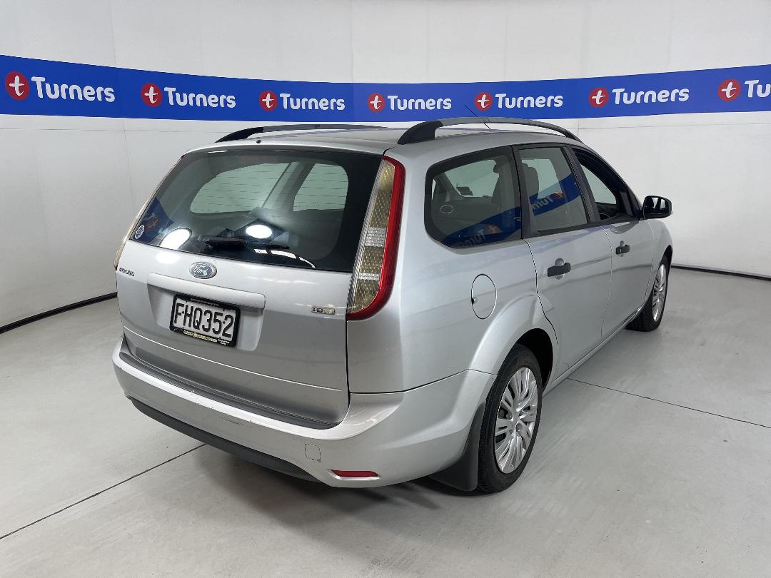 Photo '6' of Ford Focus TD