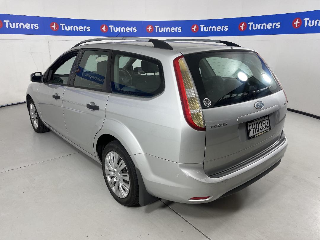 Photo '4' of Ford Focus TD