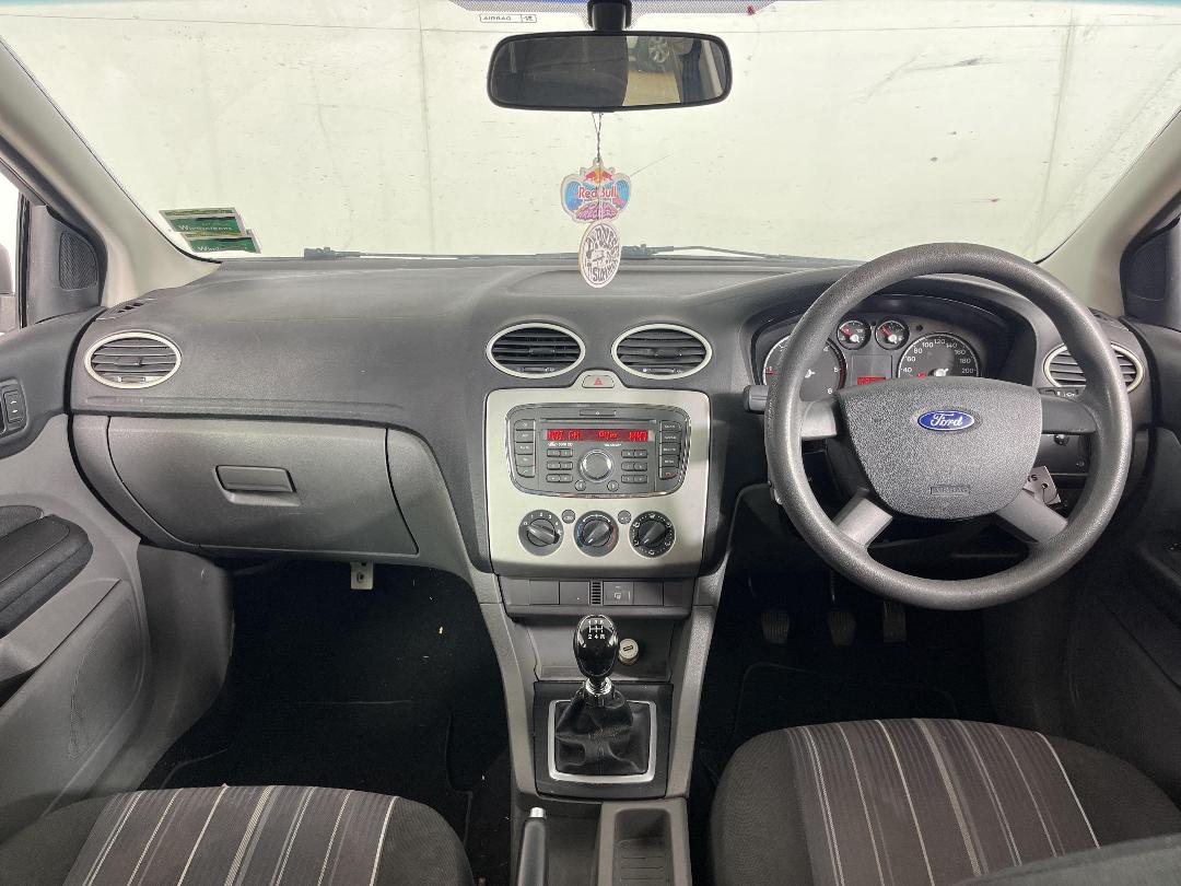 Photo '15' of Ford Focus TD