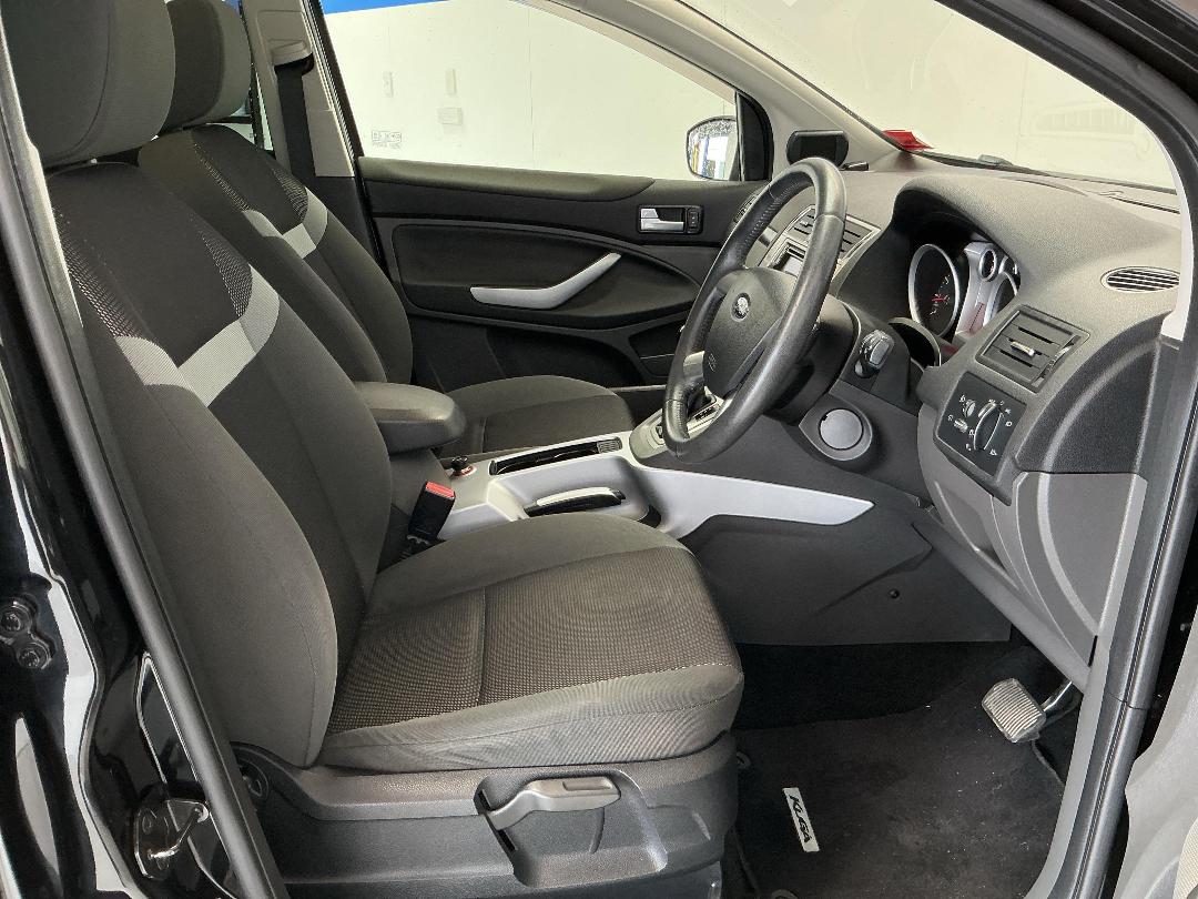 Photo '16' of Ford Kuga Photo '16' of Ford Kuga