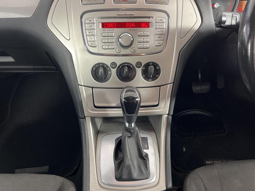 Photo '18' of Ford Mondeo Photo '18' of Ford Mondeo