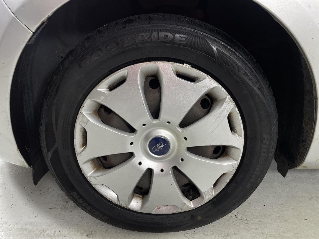 Photo '10' of Ford Mondeo Photo '10' of Ford Mondeo