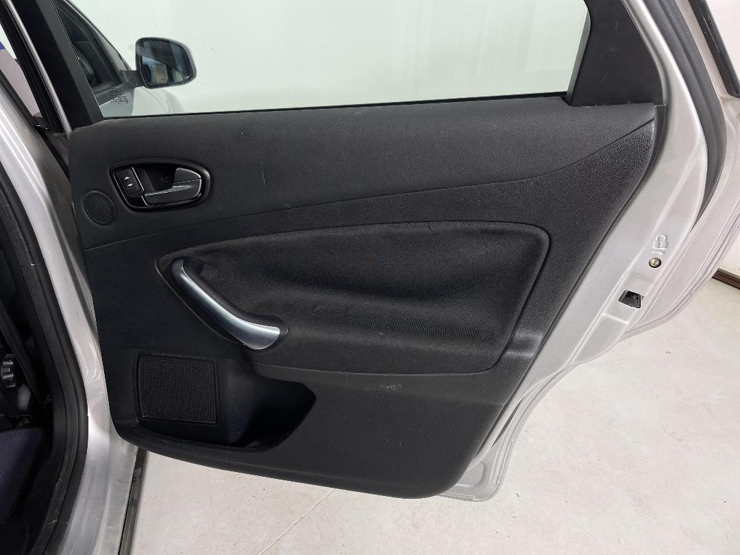 Photo '19' of Ford Mondeo Photo '19' of Ford Mondeo