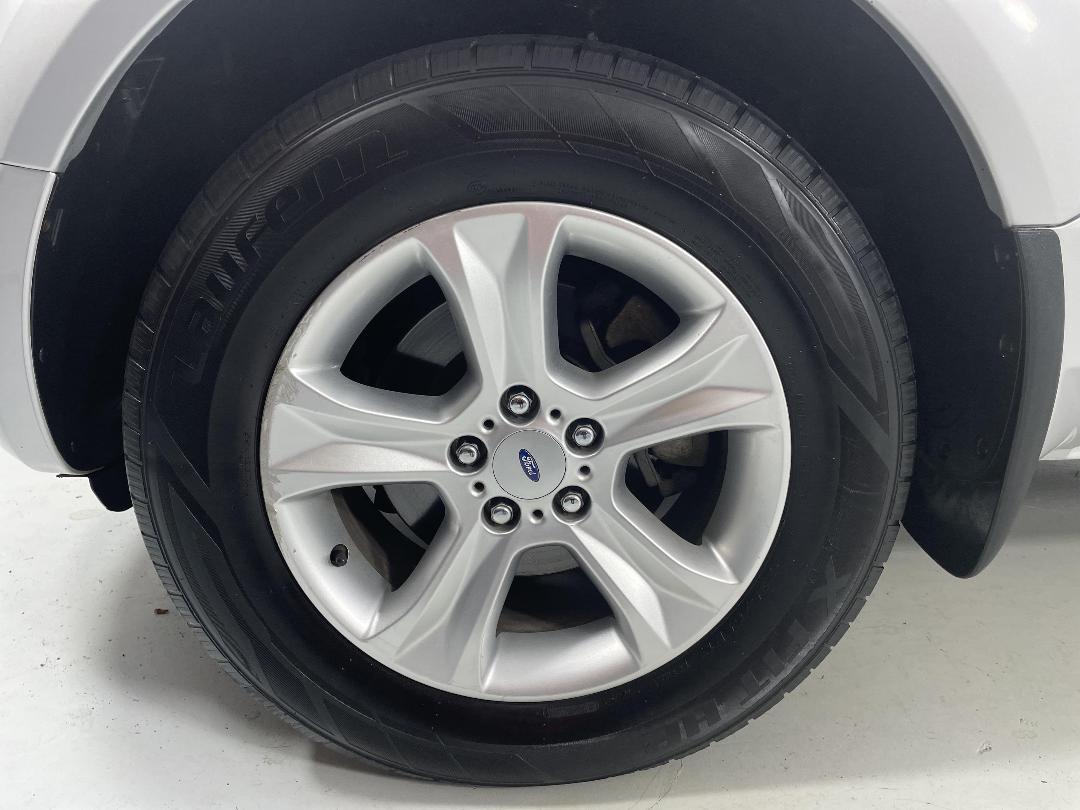 Photo '10' of Ford Territory