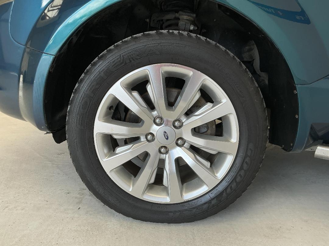 Photo '10' of Ford Territory