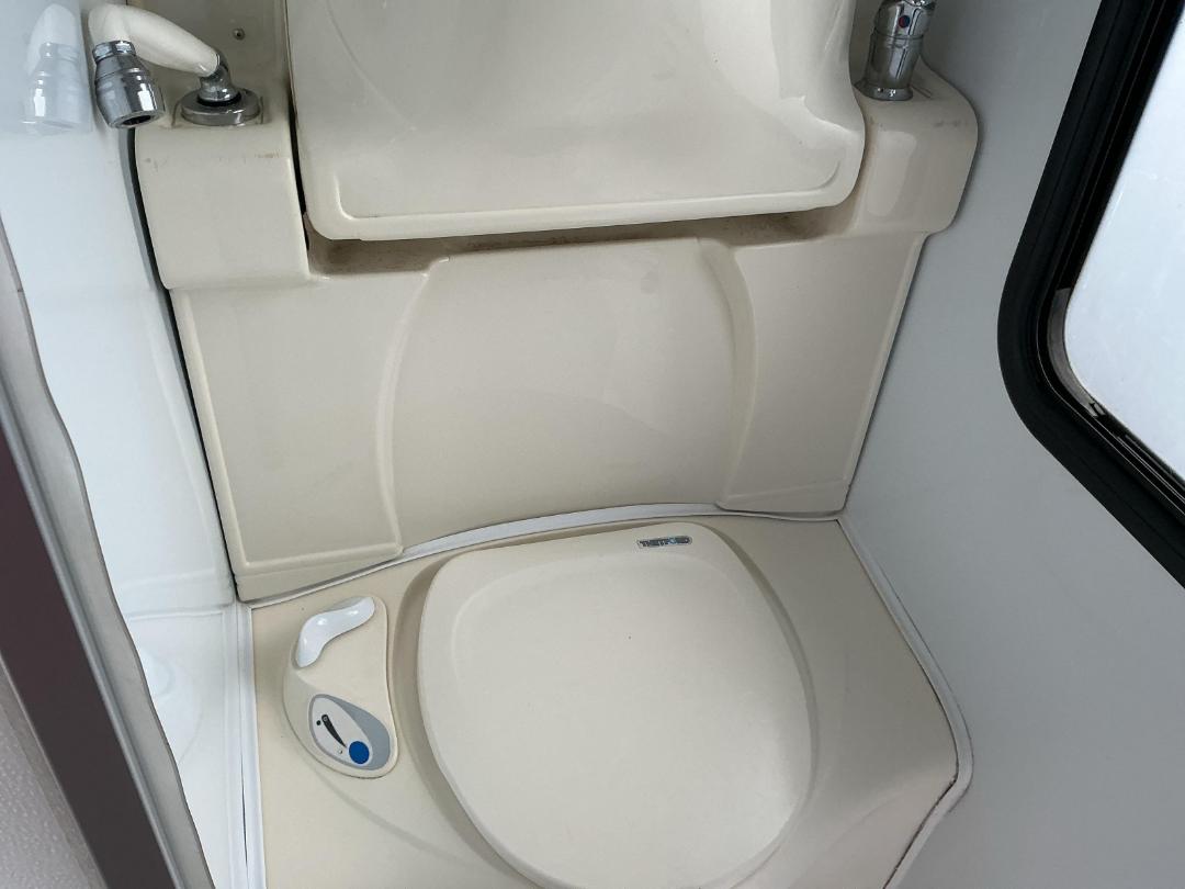 Photo '27' of Ford Transit Transit LWB 460 C/C Motorhome Photo '27' of Ford Transit Transit LWB 460 C/C Motorhome