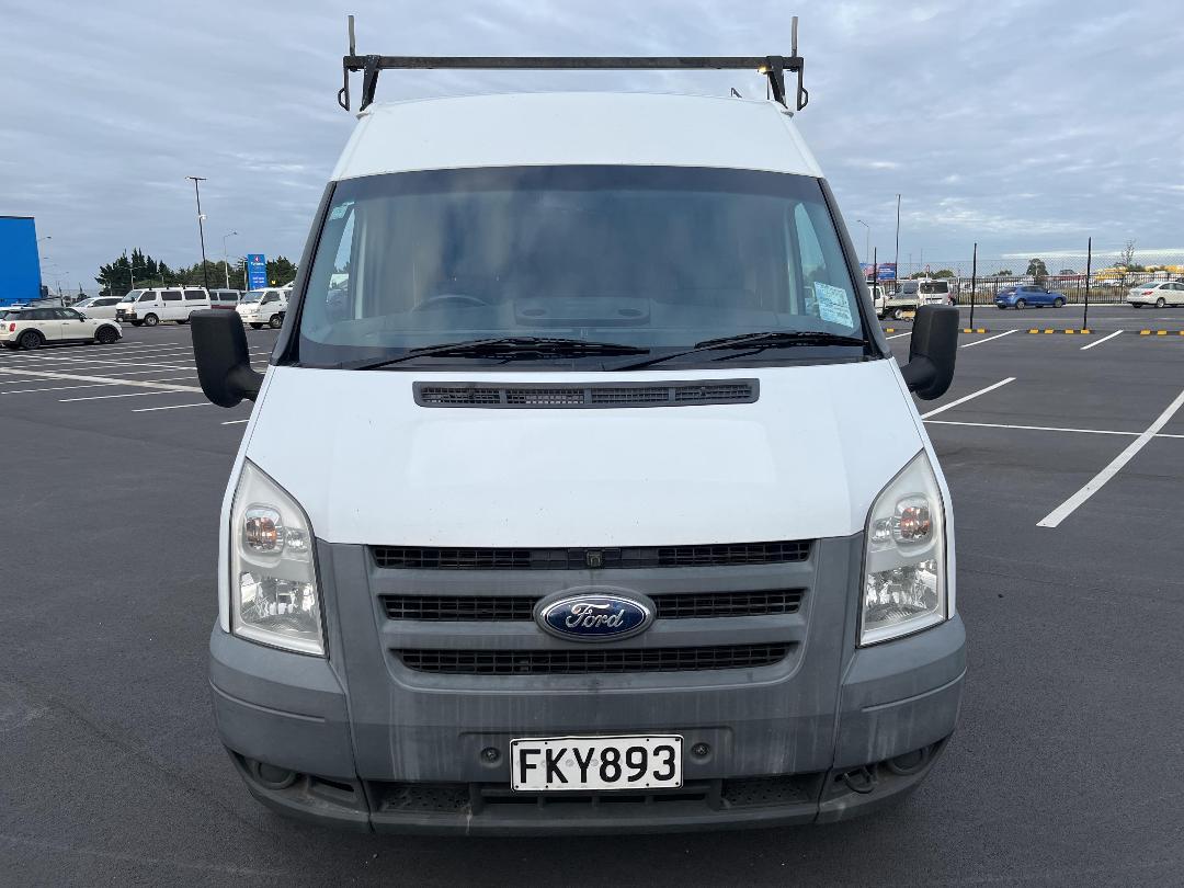Photo '2' of Ford Transit LWB Mroof