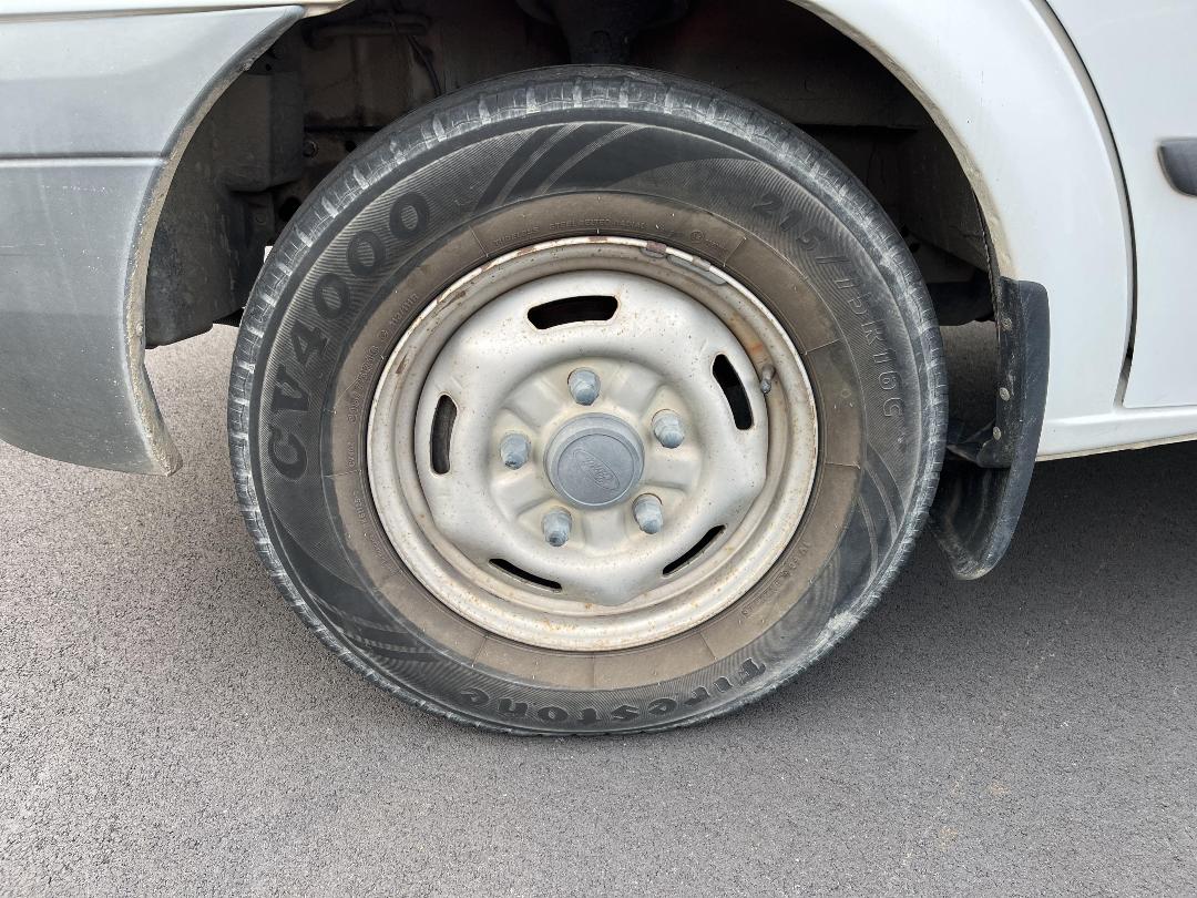 Photo '8' of Ford Transit LWB Mroof