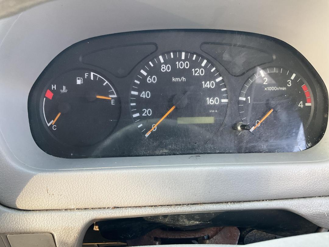 Photo '10' of HINO 300 XZU437R-HKFTDQ3 Luton Box Body Photo '10' of HINO 300 XZU437R-HKFTDQ3 Luton Box Body