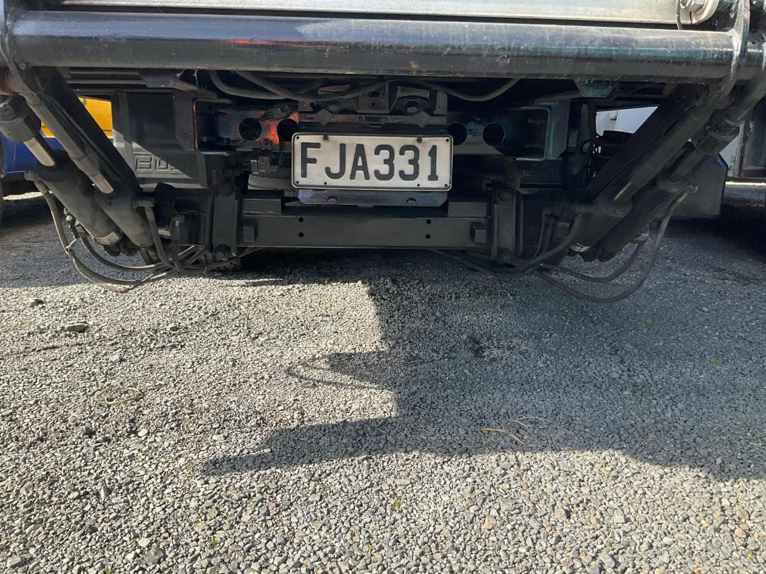 Photo '22' of HINO 300 XZU437R-HKFTDQ3 Luton Box Body Photo '22' of HINO 300 XZU437R-HKFTDQ3 Luton Box Body