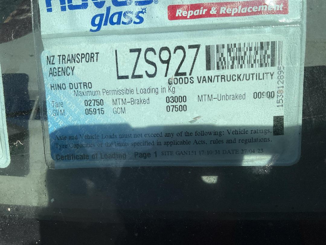 Photo '26' of Hino Dutro XZU334M Flat Deck