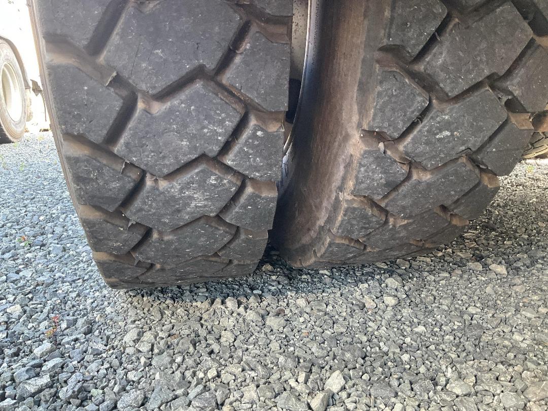 Photo '33' of Hino FM 1ALKM-UGN Cherry Picker/EWP