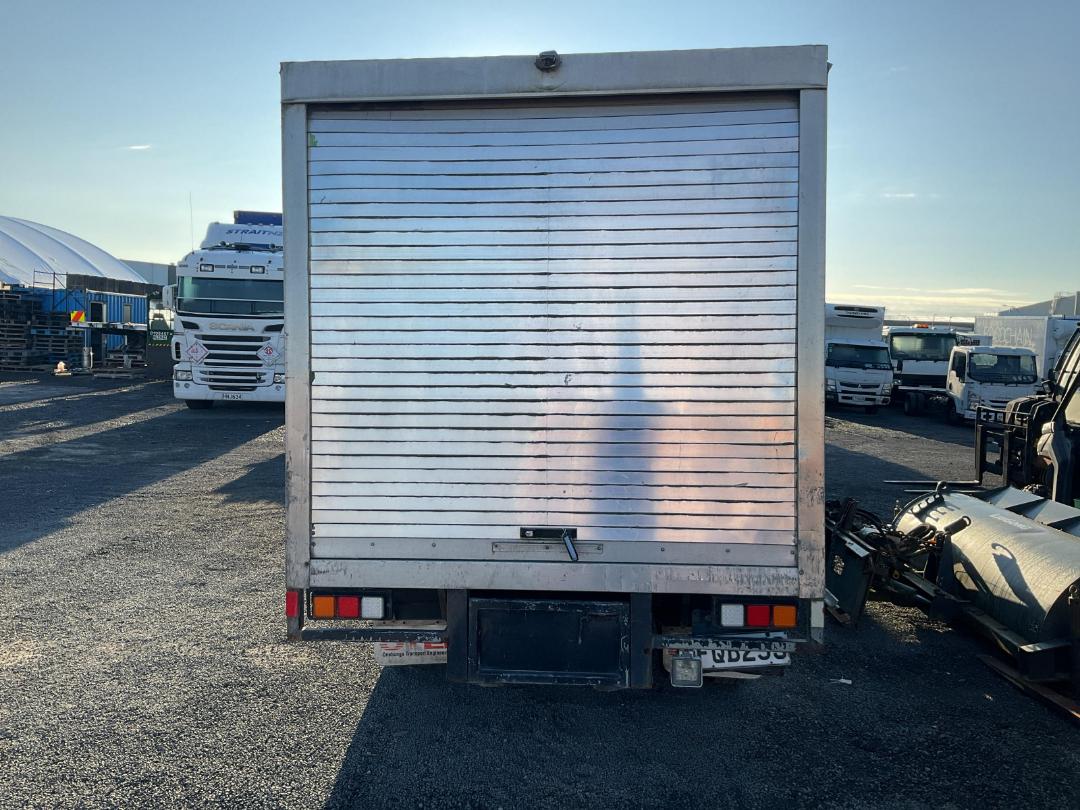 Photo '5' of Hino XZU307R HKTMBQ3 Chiller Photo '5' of Hino XZU307R HKTMBQ3 Chiller