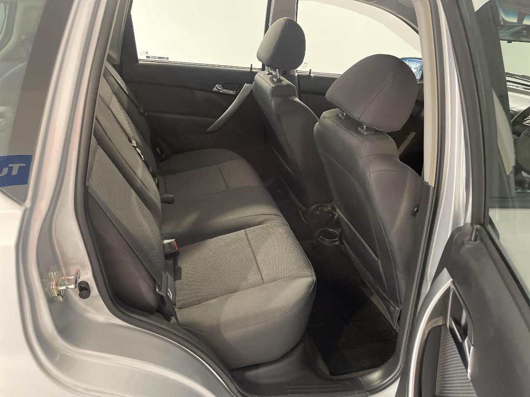 Photo '20' of Holden Barina