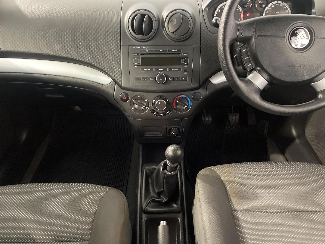 Photo '18' of Holden Barina